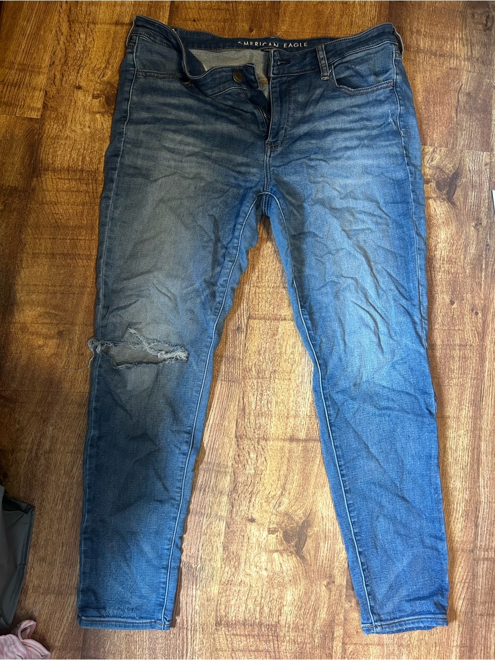 American Eagle Outfitters Dark Blue Denim Jeans with Contrast Stitching